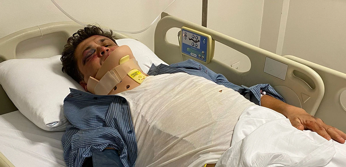 İzmir’de beyaz kod veren doktor sopalarla saldırıya uğradı!
