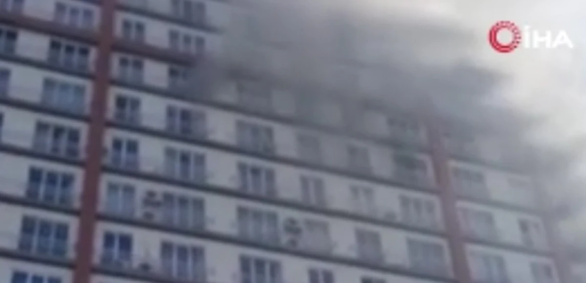 Esenyurt’ta rezidansta yangın