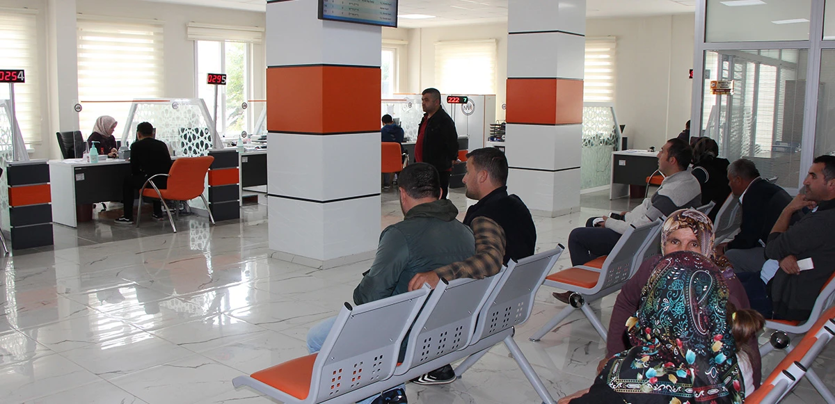 Eski tip sürücü belgesini yenilemeyenler dikkat! Son tarih yaklaşıyor