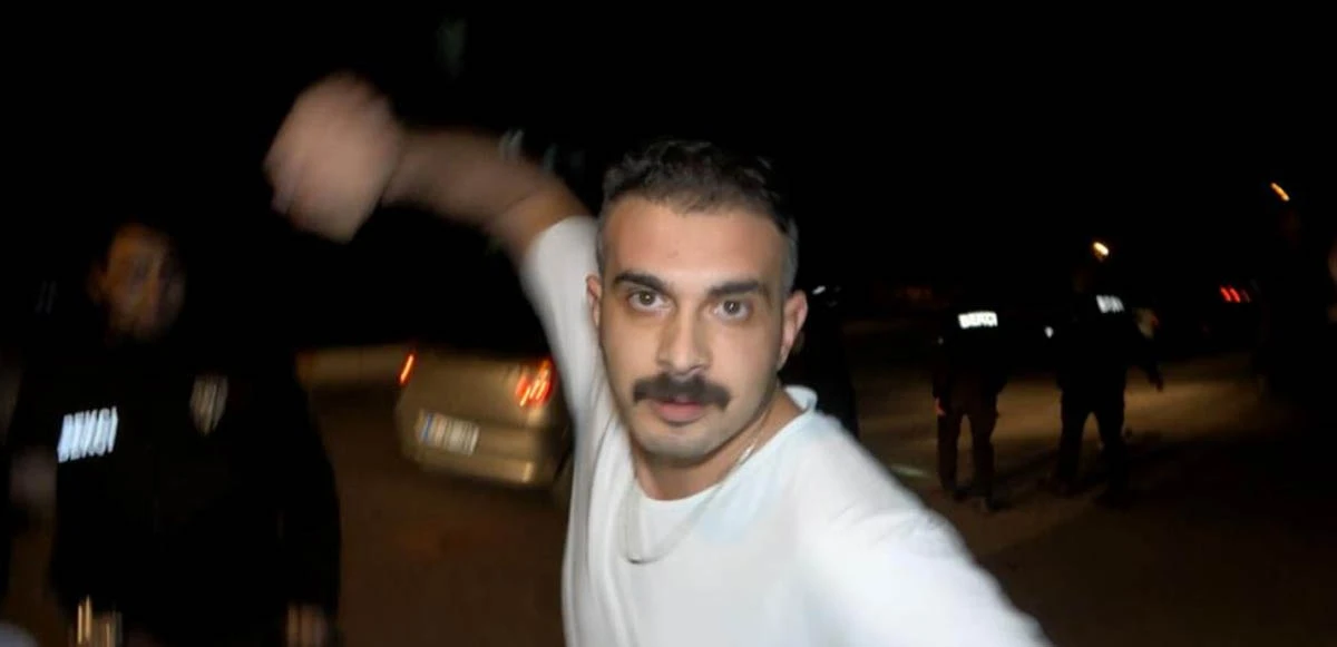 Alkollü maganda dehşet saçtı: Basın mensubunu darp edip kamerasını kırdı