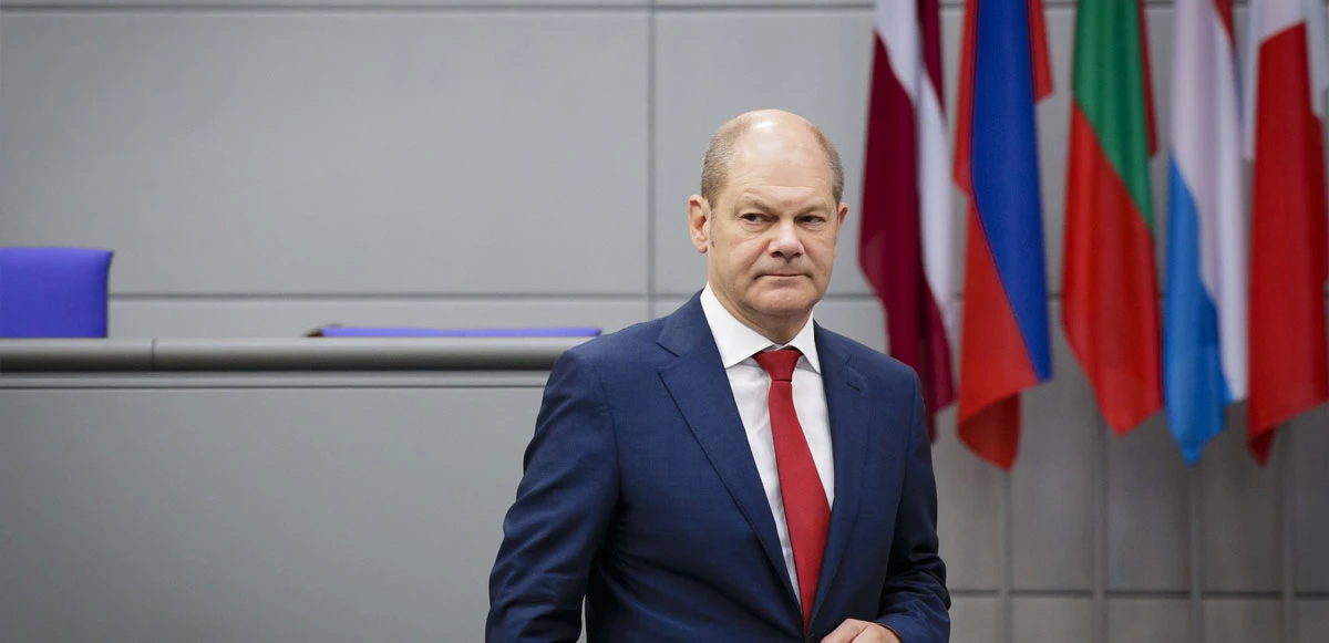 Almanya'da Başbakan Scholz'a ilginç protesto: Putin'e söyleyin döner yeniden 4 euro olsun