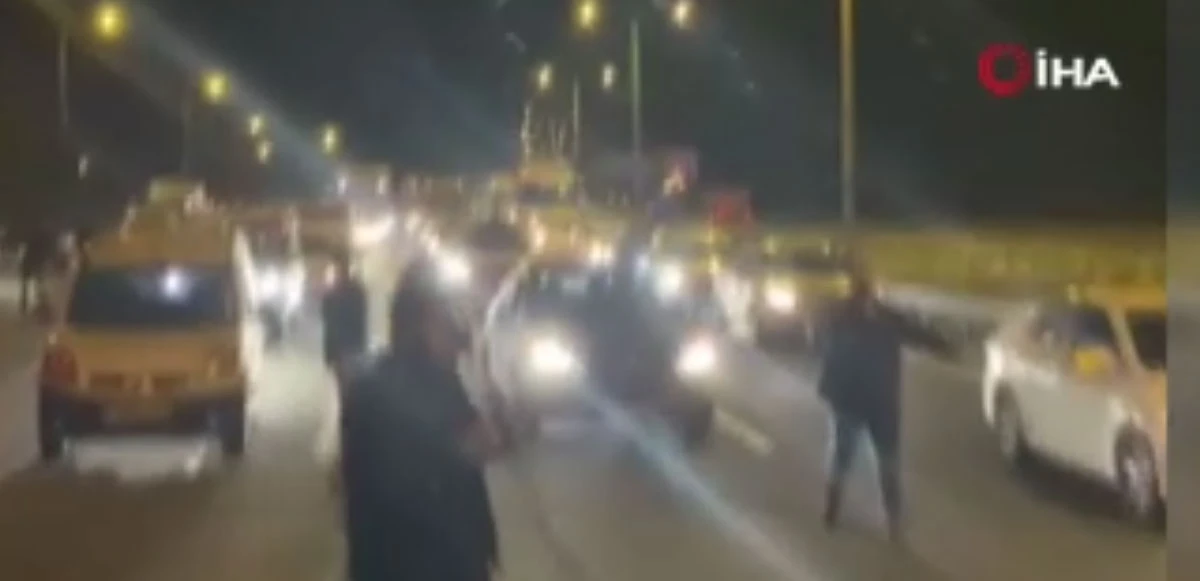 İstanbul’da köylüler yolu kapattı! Çatalca’daki yıkımda gerginlik yaşandı