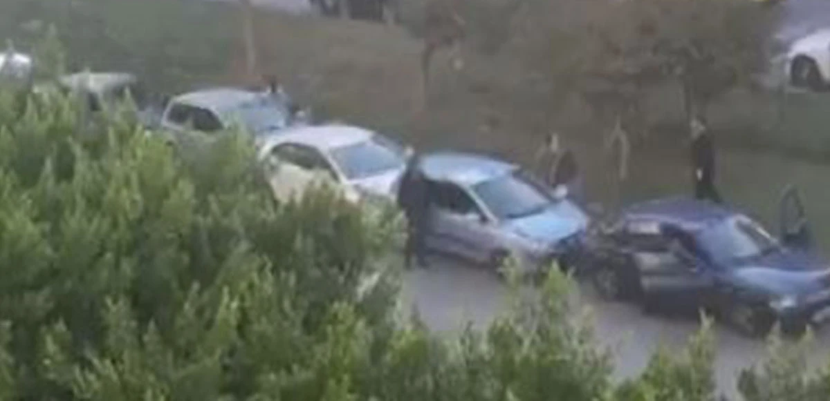 Antalya’da saygı duruşu sırasında zincirleme kaza!