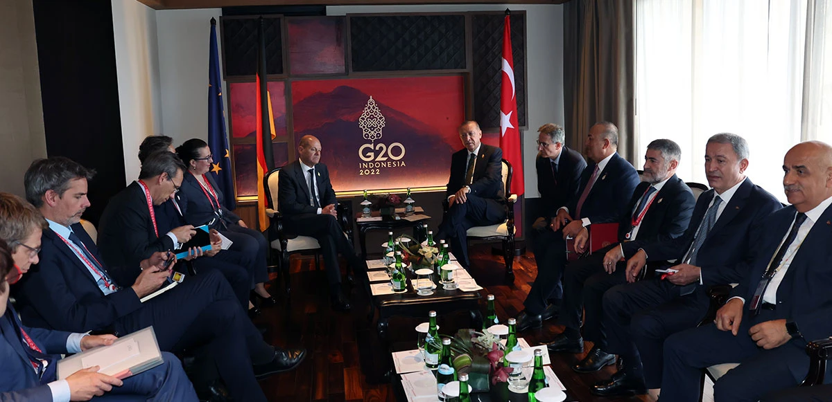 Cumhurbaşkanı Erdoğan, Almanya Başbakanı Scholz'u kabul etti