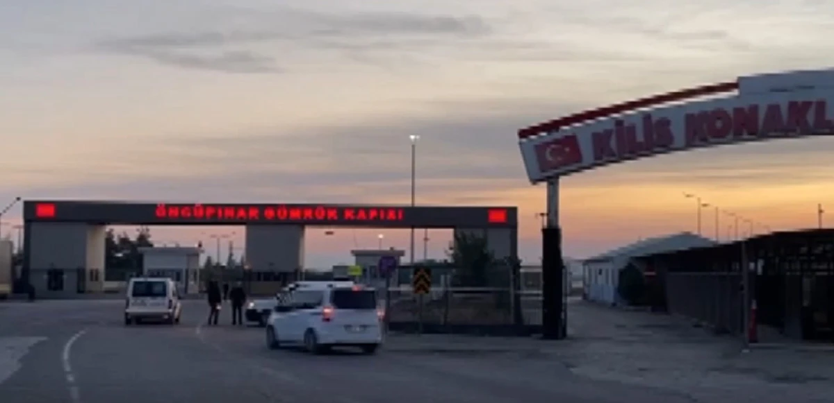 Kilis'te üs bölgesine roketli saldırı