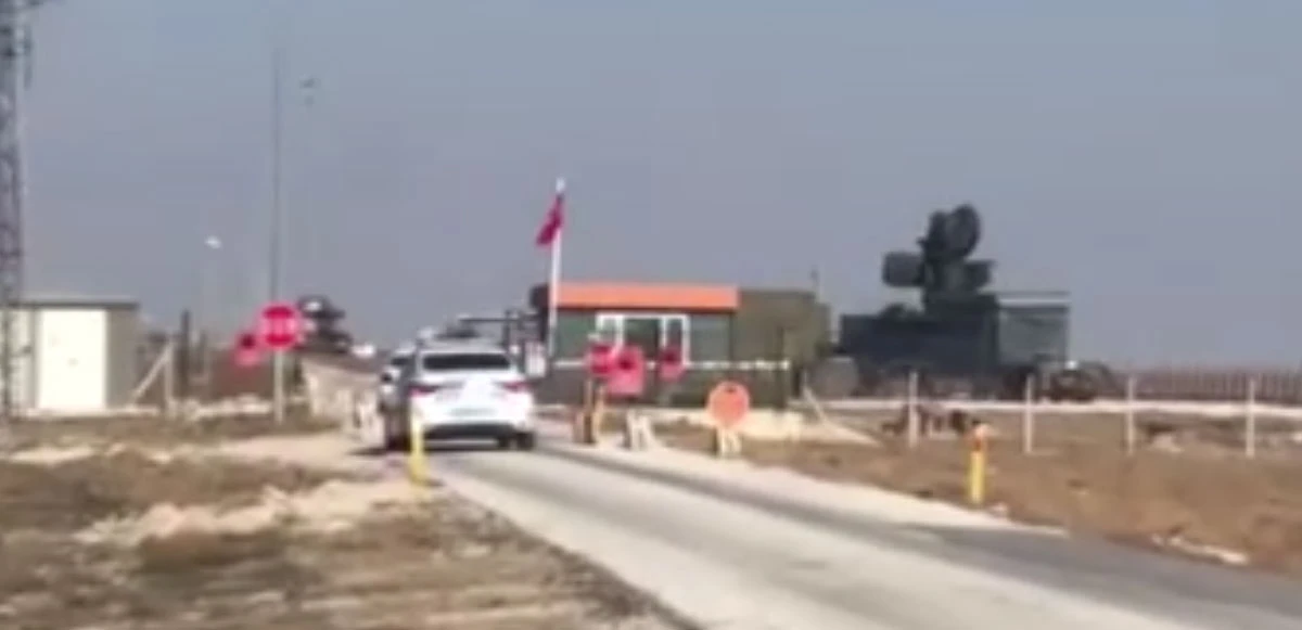 Konya'da F-5 eğitim uçağı düştü! Pilot sağ kurtuldu