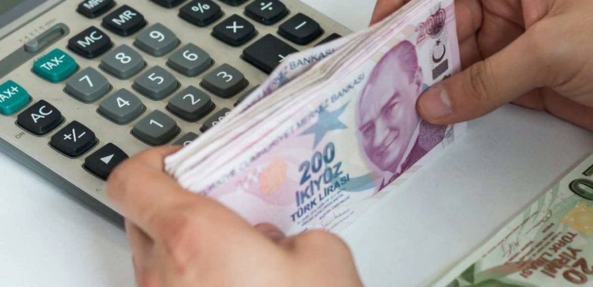 Asgari ücret pazarlıkları alevlendi! Uzmanlar net konuştu: Bunu not edin, bu rakam olacak