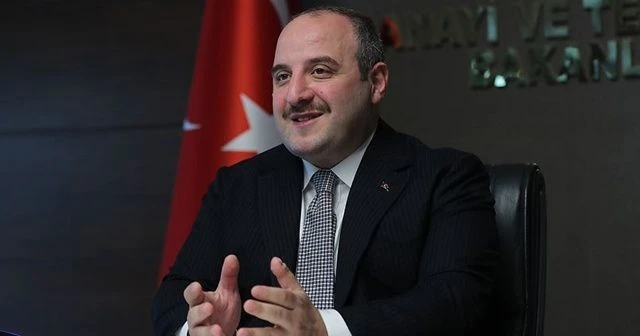 Bakan Varank'tan Özgür Özel'in Togg teklifine esprili cevap: Biraz beleşçi geldi