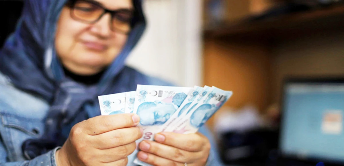 Emekli maaşları asgari ücretin yarısında kaldı! Emeklilerden çağrı: En düşük emekli maaşı 7.500 lira olmalı