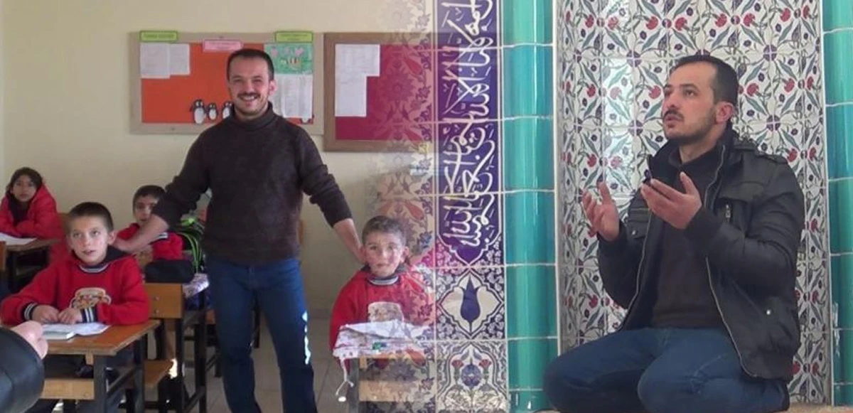 Mehmet öğretmenin yaptıkları takdir topluyor: Okulda öğretmen, camide imam
