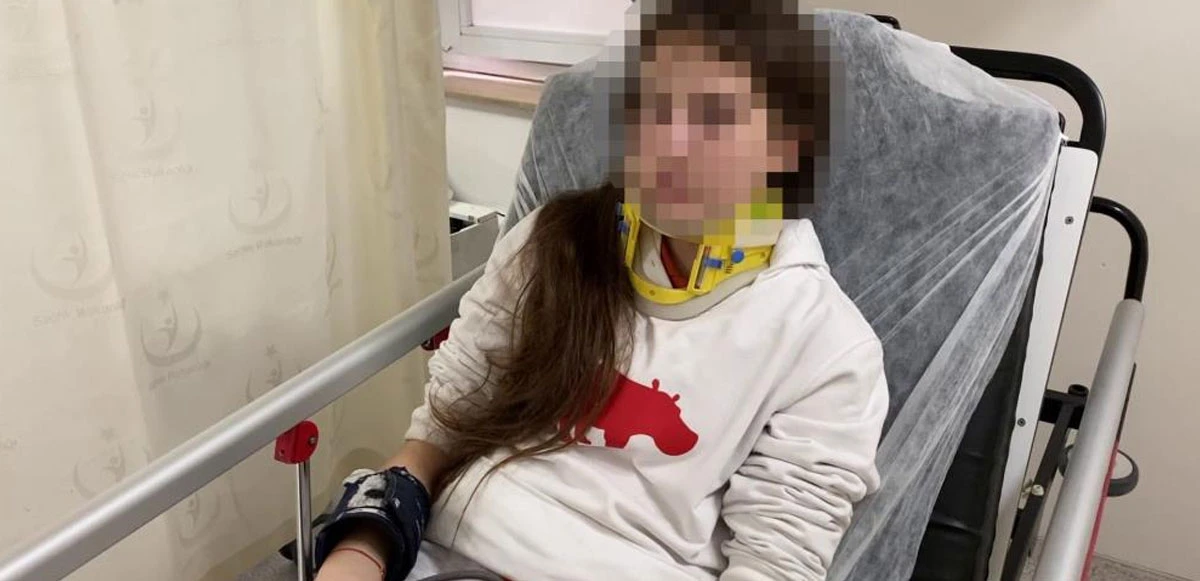 Müdüre şikayet ettiği için hastanelik oldu: Kafamı cama vurdular, arkada gülüyorlardı