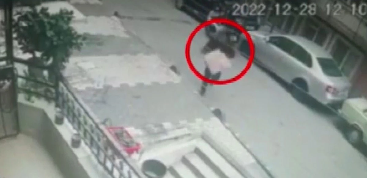 Eski erkek arkadaşını öldürdü, babasının yardımıyla ormanlık alana bıraktı!