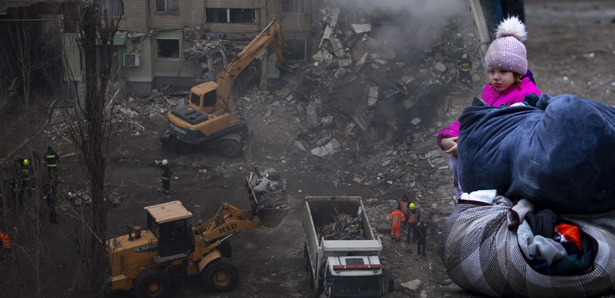 Dnipro'ya füze saldırısında can kaybı artıyor