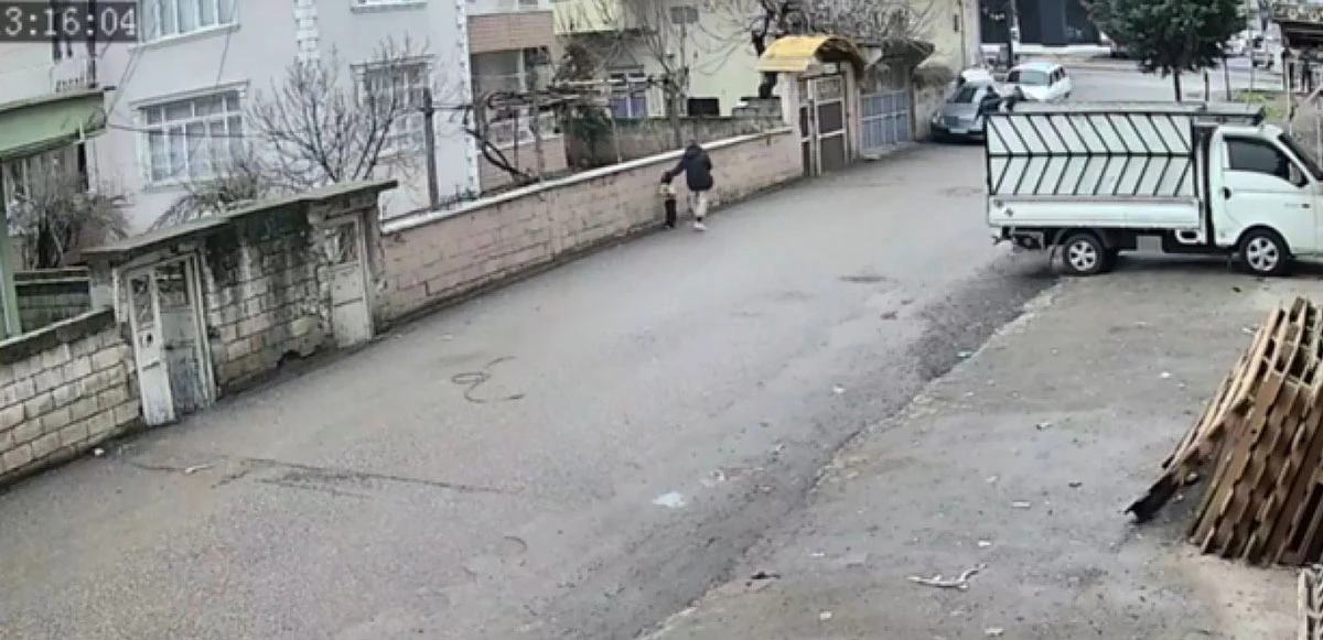 Adıyaman’da kaçırılan 4 yaşındaki kız çocuğu güvenlik kameralarının tek tek izlenmesiyle bulundu