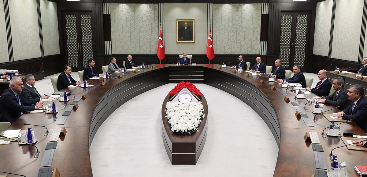 Kabine Toplantısı başladı: Borç yapılandırma, EYT, F-16 ve İsveç'e verilecek tepki masada