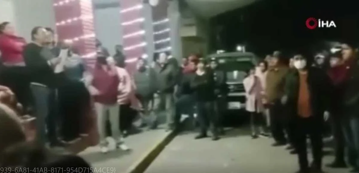 Meksika’da halk belediye başkanını kaçırdı: Yakarak öldürmekle tehdit etti