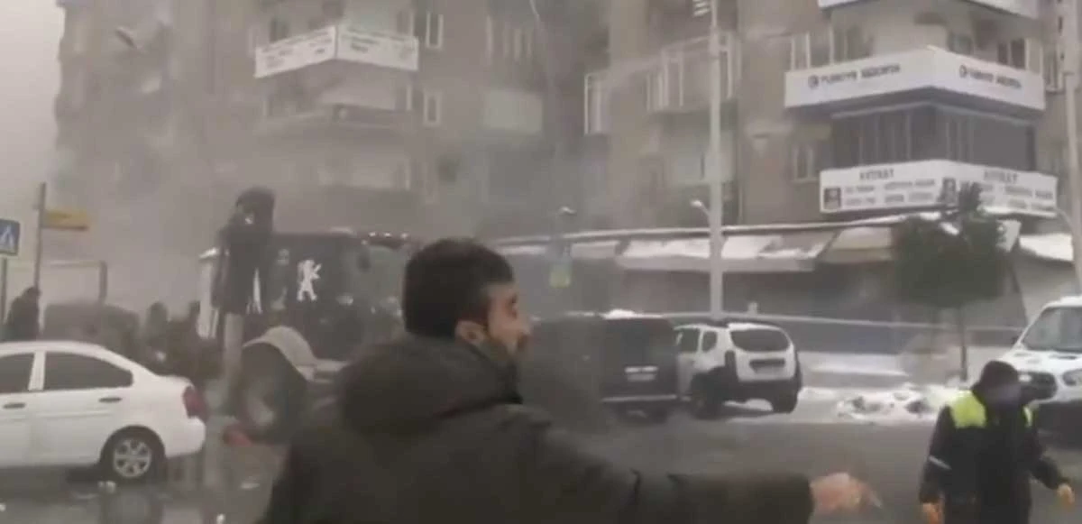 Kahramanmaraş'ta 7.6 büyüklüğünde yeni deprem