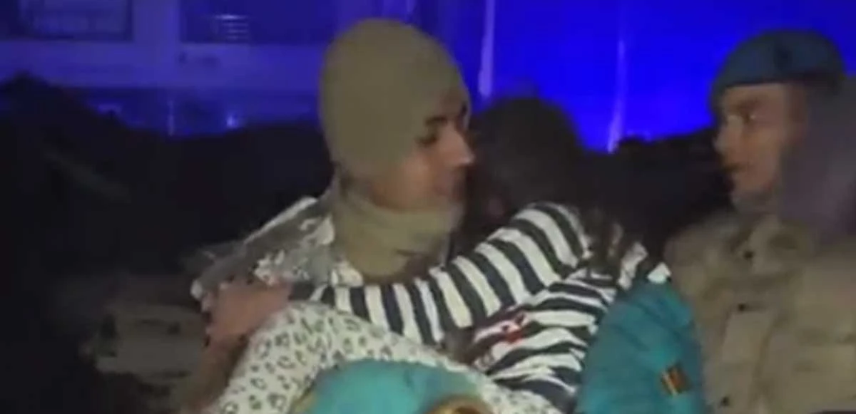 Adıyaman’dan sevindiren haber: Enkazdan 24 saat sonra kurtarıldı