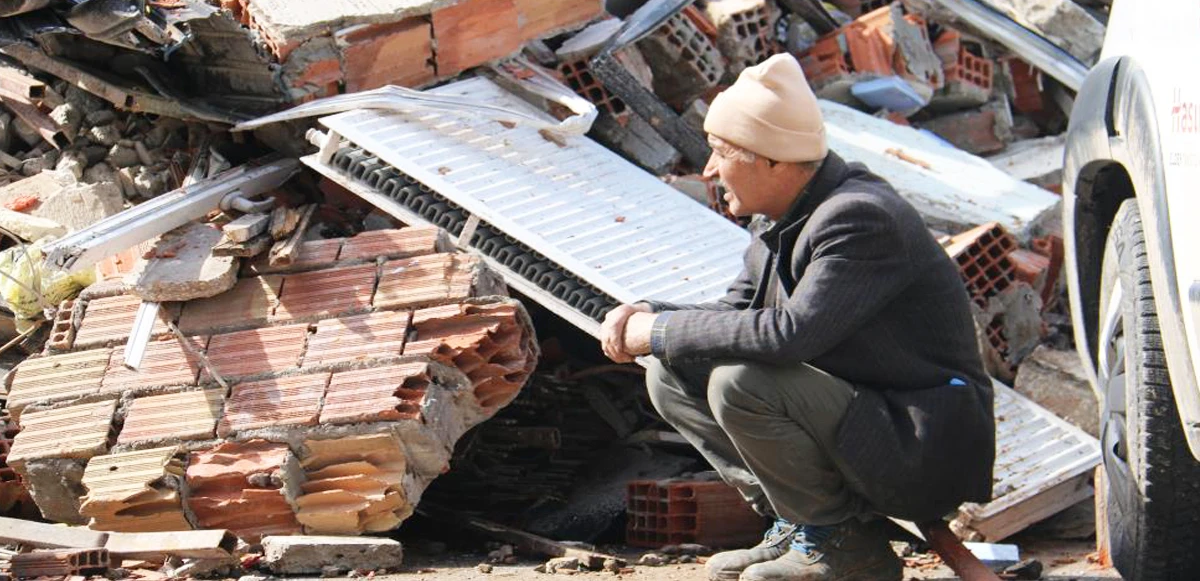 Jeofizik mühendisi Prof. Şerif Barış'tan çarpıcı deprem tespiti: 1999 depreminin 3 katı