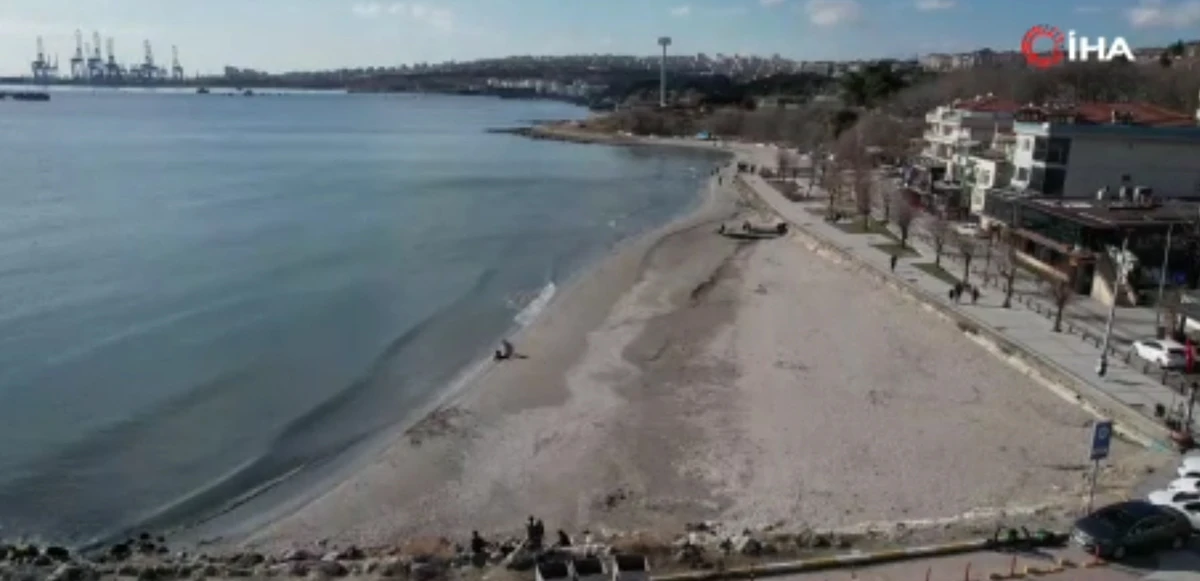 İstanbul'da deniz 20 metre çekildi, görenler şaşkınlığını gizleyemedi