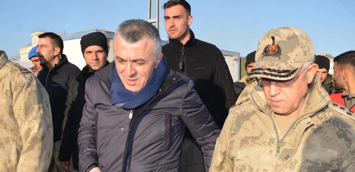 Vali Bilgin'den yabancı kanal muhabirin 'Suriyeli' sorusuna tokat gibi cevap