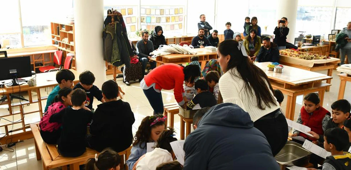 Depremzedelere aylık bağlanacak mı? Sosyal Güvenlik Uzmanı Özgür Erdursun maaş detaylarını anlattı