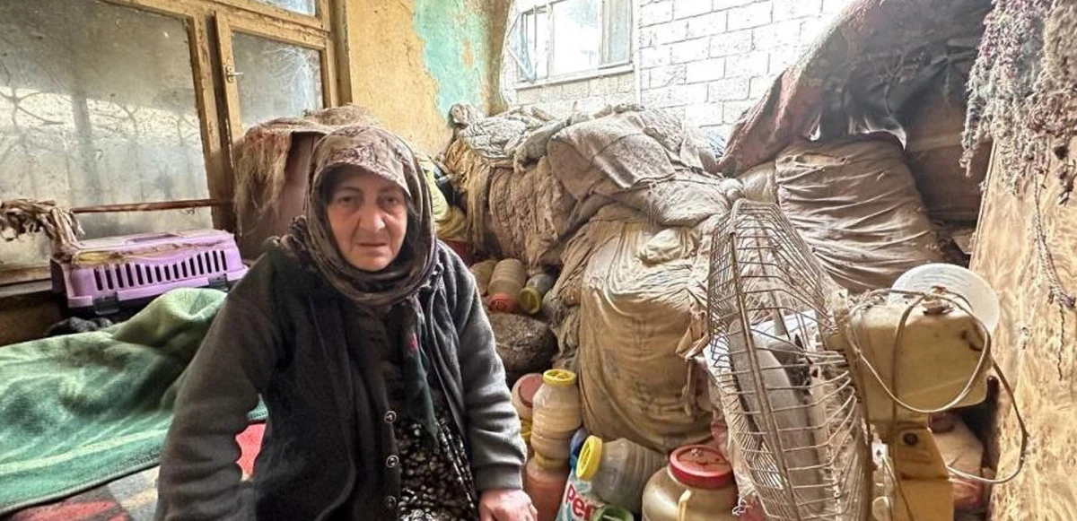 Depremzede Fatma teyze, kapkaça uğradığını gözyaşları içinde anlattı