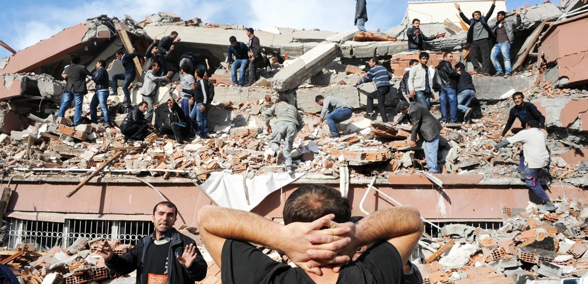 Deprem bir kez daha Türkiye'yi vurdu! İstanbul Üniversitesi Jeoloji Bölüm Başkanı Prof. Dr. Hüseyin Öztürk, en kritik yerleri açıkladı