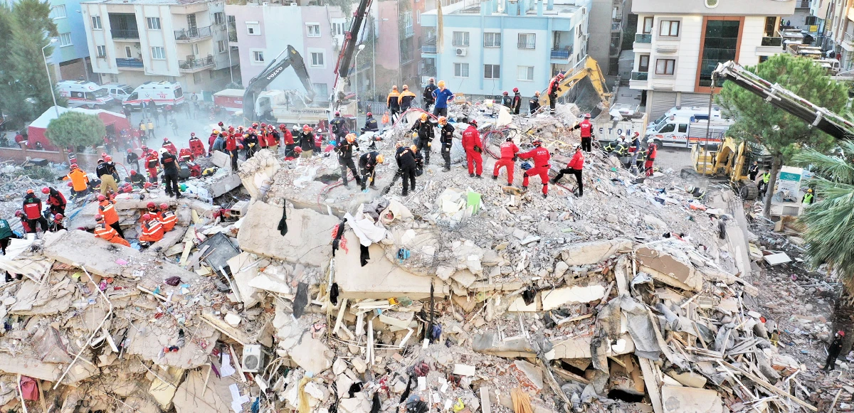 Deprem bölgesinde radyoaktif madde ve asbest riski! Prof. Dr. Muhammet Emin Akkoyunlu'dan kritik öneri: Enkazı gömün