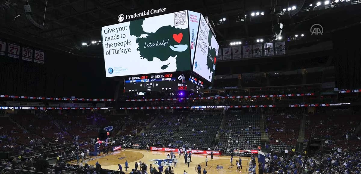 ABD’deki basketbol başında depremzedeler için yardım organizasyonu yapıldı