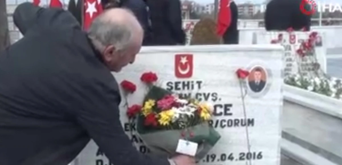 'Çanakkale Zaferi' töreninin yapıldığı şehitlikte yürek sızlatan not