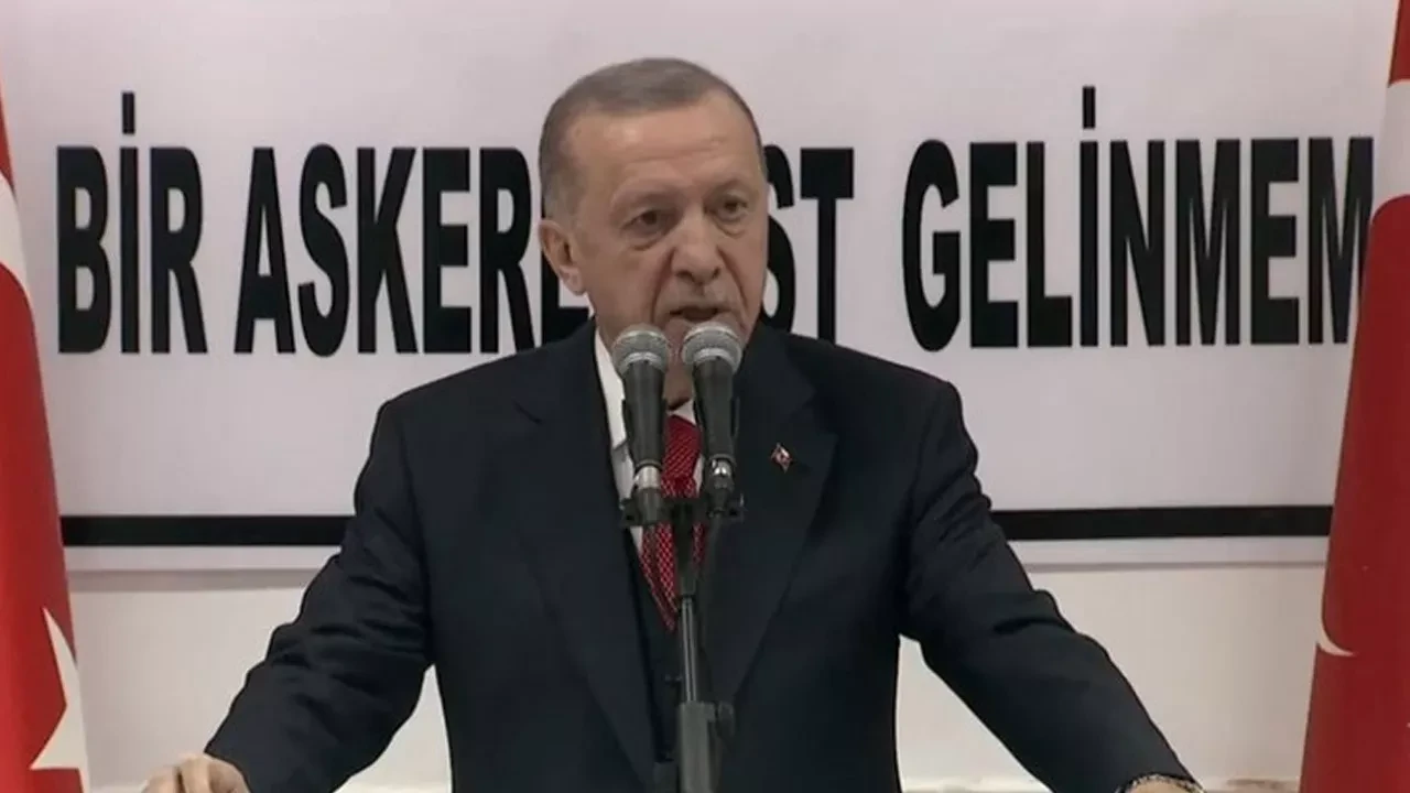Cumhurbaşkanı Erdoğan: Birileri fitne çıkarmak için zırvalıyor