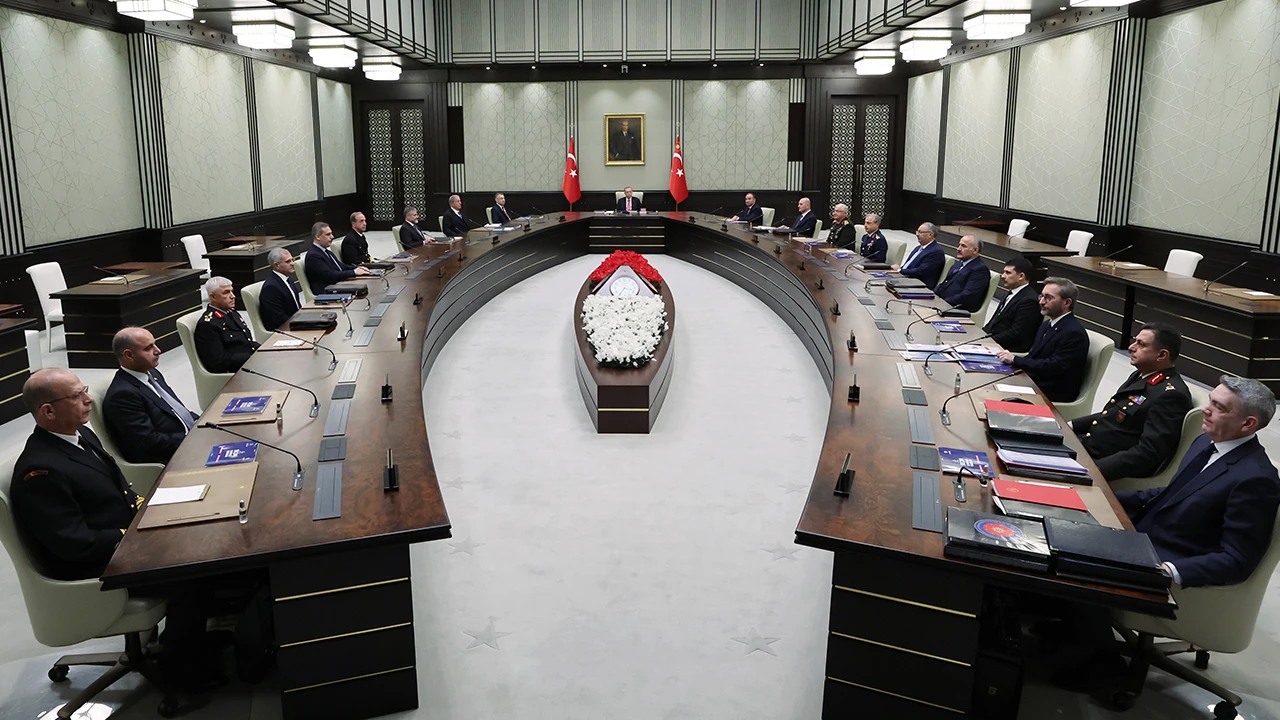 MGK toplantısında deprem vurgusu: Hayatın normale dönecek