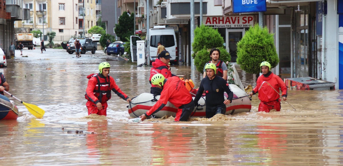 Bardaktan boşanırcasına yağacak! Meteoroloji uzmanından yağış, sel ve çamur uyarısı