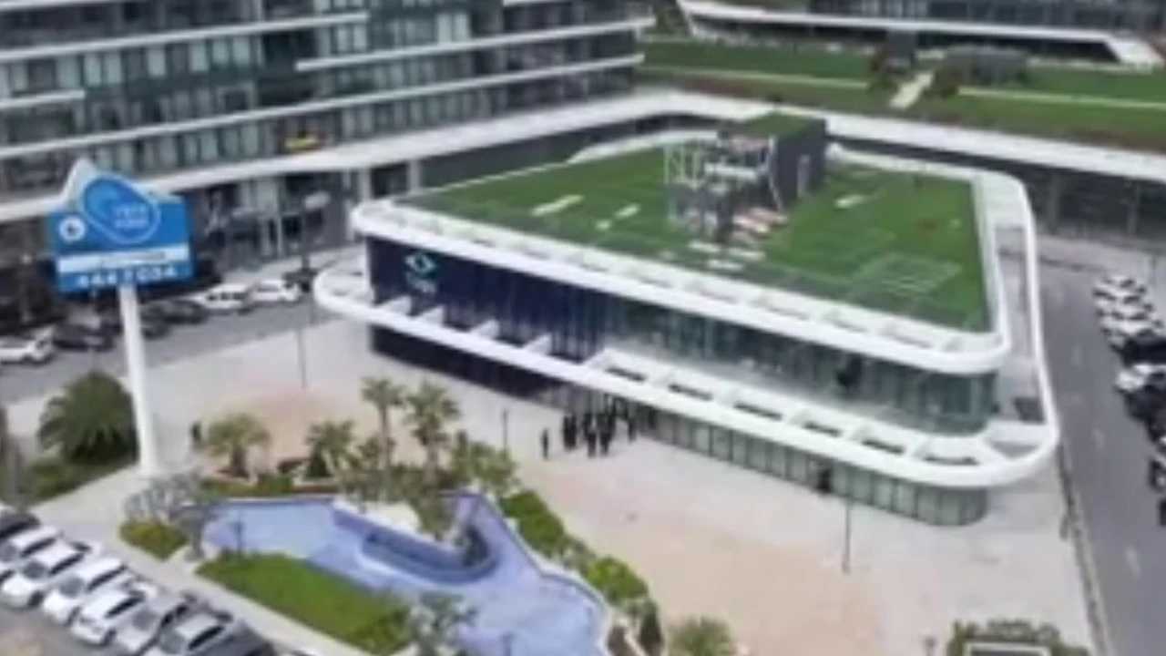 Togg’un İstanbul’da ilk mağazası açıldı