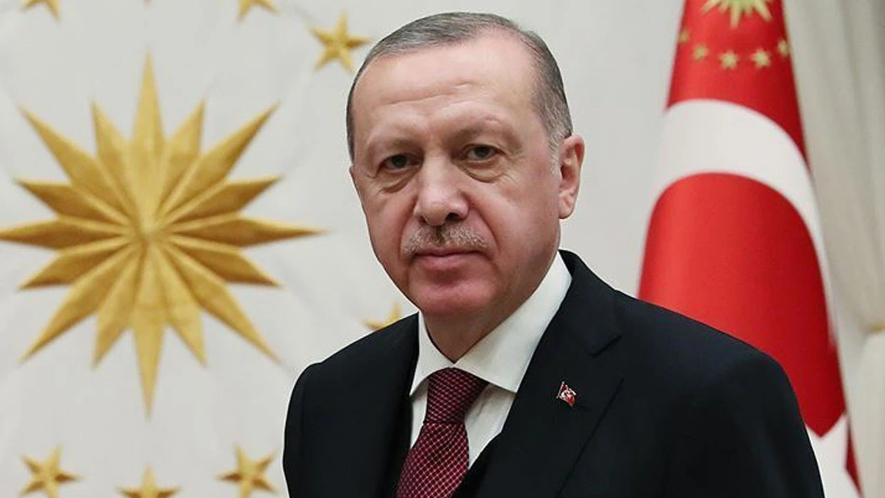 Cumhurbaşkanı Erdoğan'dan emeklilere zam müjdesi