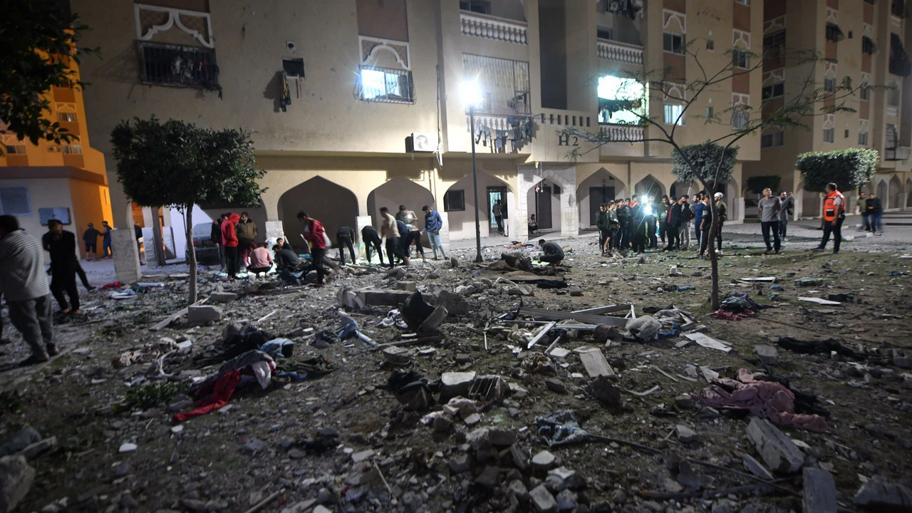 İşgalci İsrail'in Gazze'ye saldırıları sürüyor