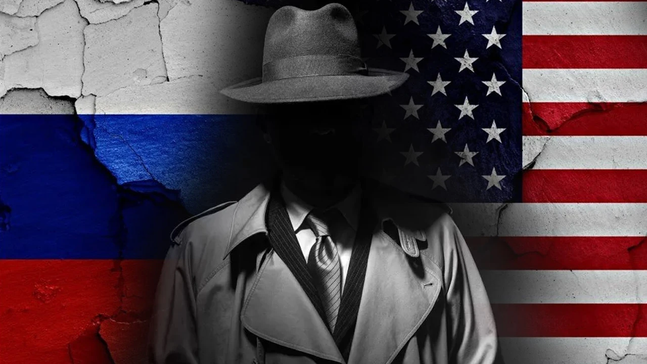 CIA'den şaşırtan video Ruslara ajan olmayı teklif etti