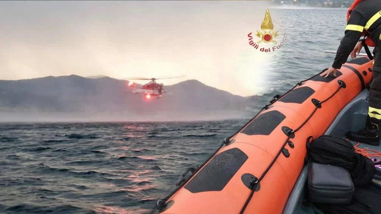 İtalya’da turistleri taşıyan bot battı