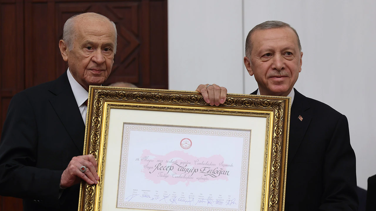 Erdoğan Meclis'te dakikalarca ayakta alkışlandı: İşte o anlar...