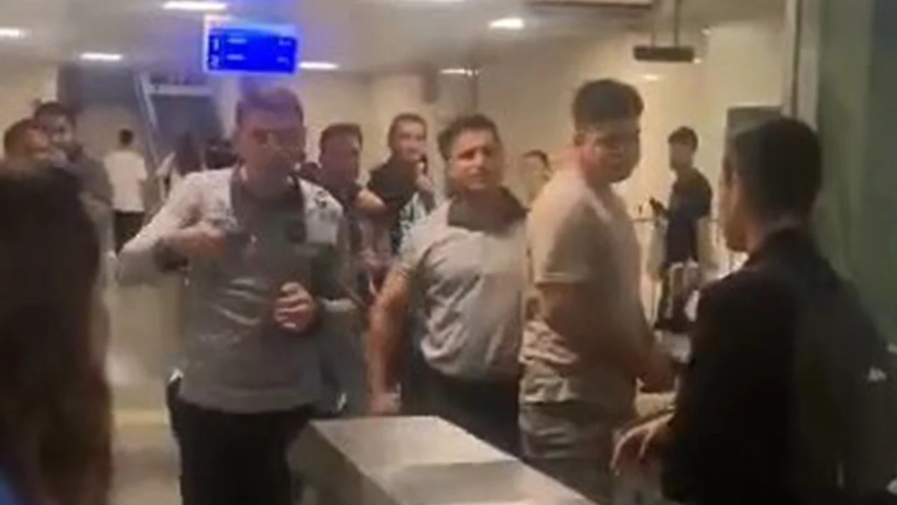 Marmaray’da “köpek” tartışması! Yasak denilip binilmesi istenmeyince kavga çıktı