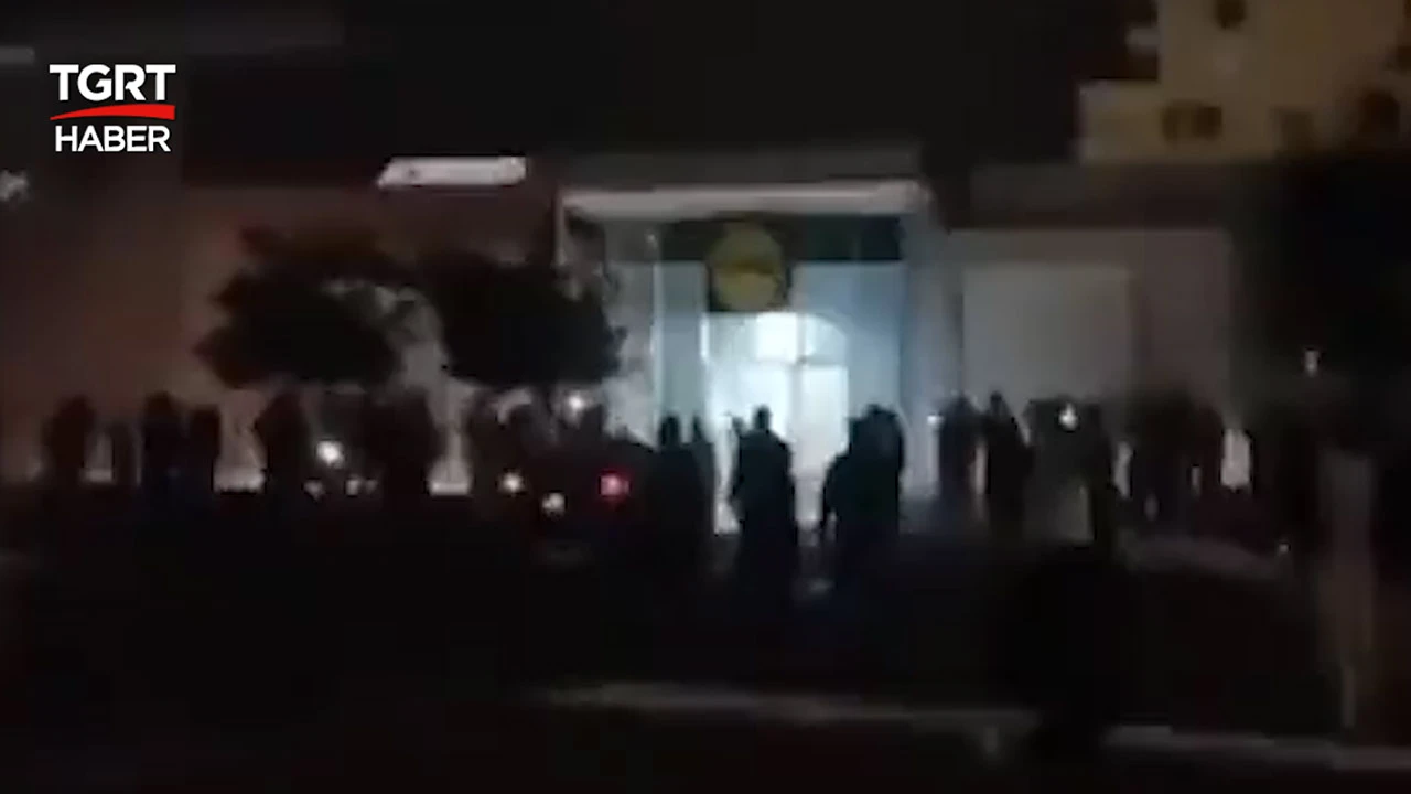Fransa’daki Nael protestolarında dükkanlar yağmalandı!