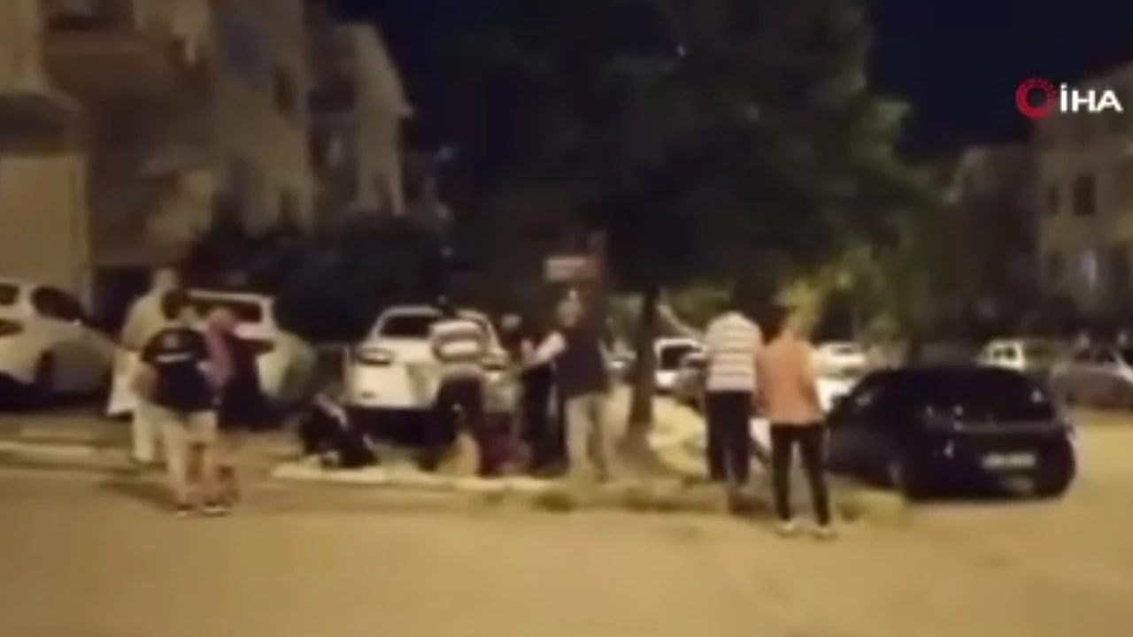 Kadına şiddeti mahalleli durdurdu!