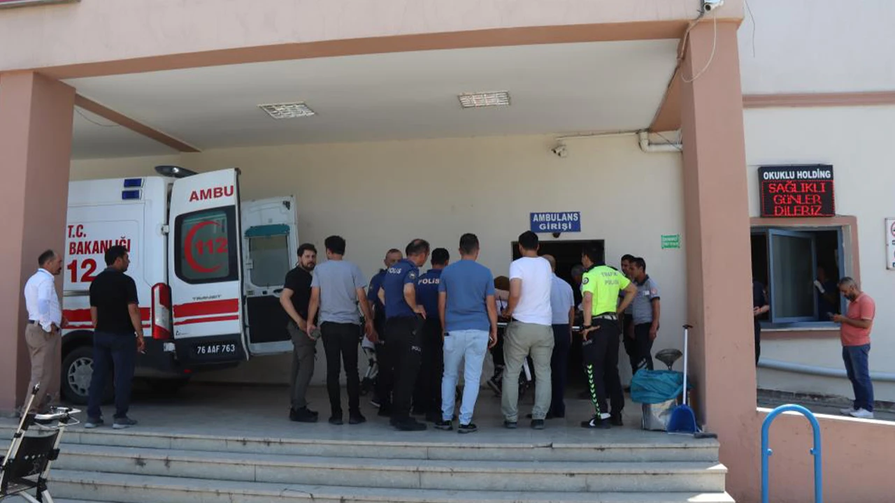 Iğdır'daki hastanede tartışma bıçaklı kavgaya dönüştü: 16 yaralı