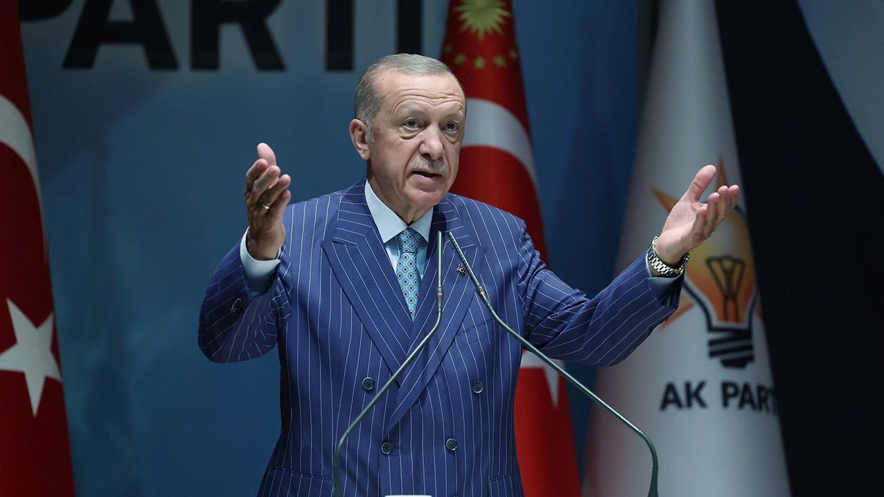 Erdoğan'dan 'baba-oğul' göndermesi: Şimdi gırtlak gırtlağalar