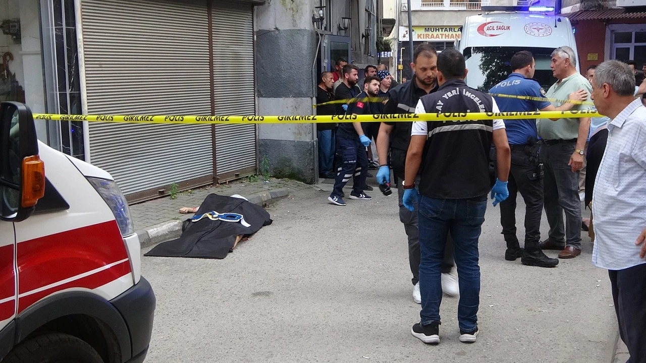 Samsun'da 4. kattan düşen kadın hayatını kaybetti