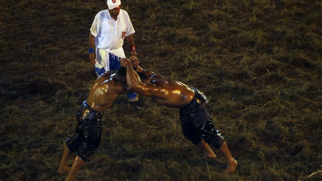 Kırkpınar'da nefesleri kesen 2.5 saatlik güreş!