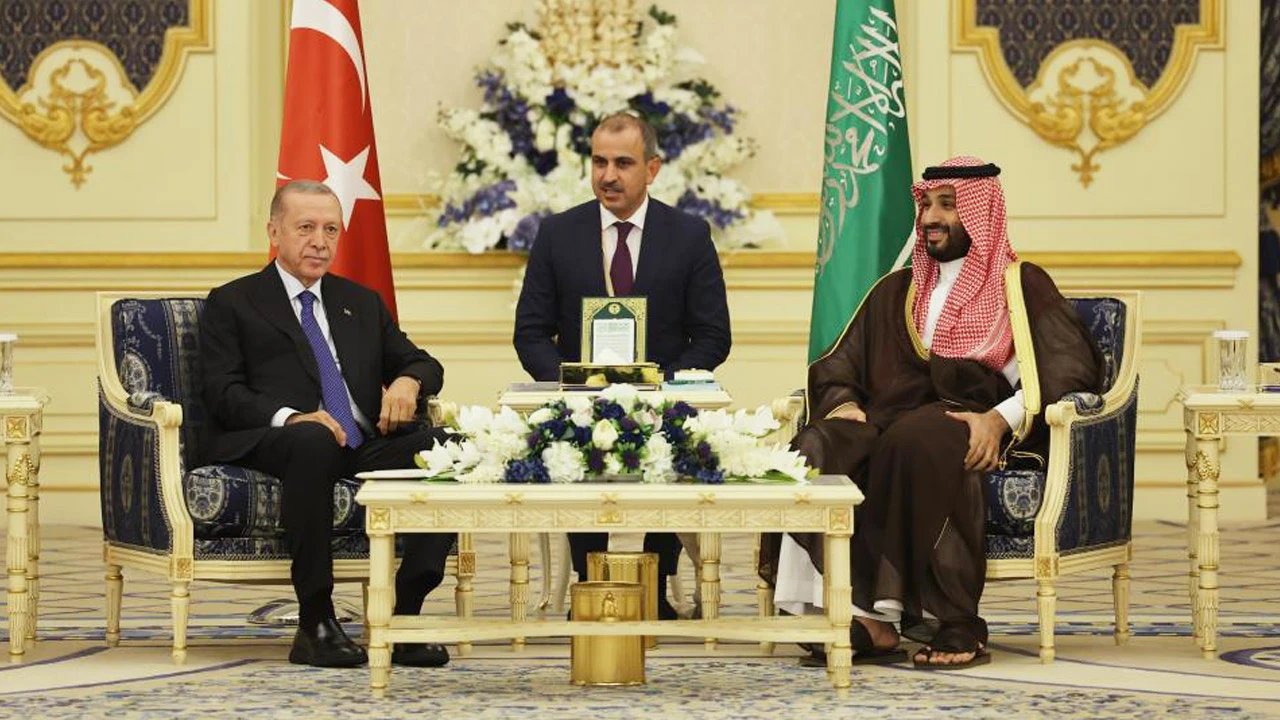 Körfez turundan ekonomiye taze kan! Türkiye sermayede de köprü olacak