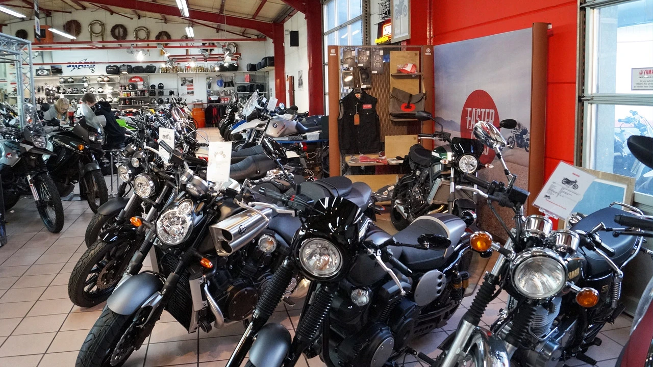 Araba ve benzine zam artınca vatandaş çareyi motosiklette buldu! Talep patlaması yaşandı