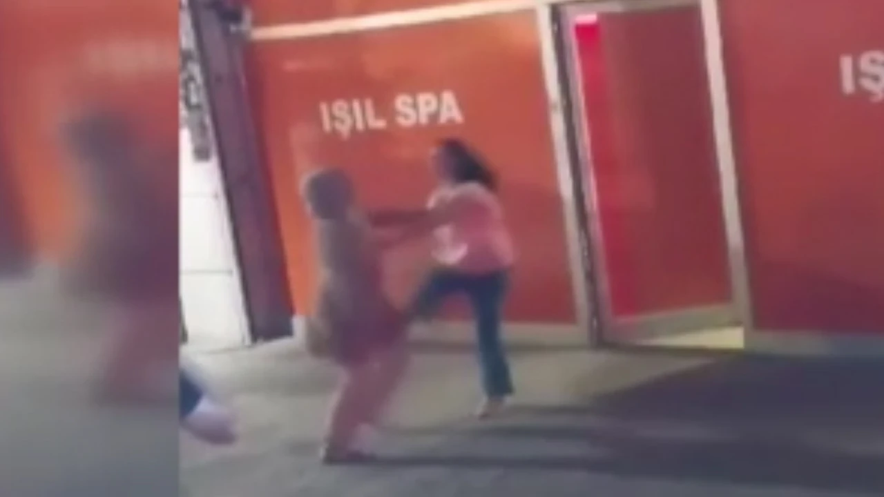 Kocasının gittiği masaj salonunu bastı!